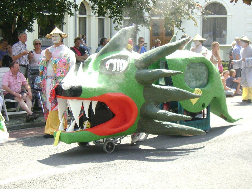 Grote allegorische optocht Goor Grote-allegorische-optocht-Goor