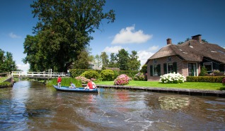 Giethoorn und die Wasserdörfer