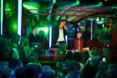 Disco Dancing Bays Reutum