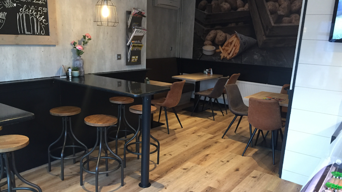 Cafetaria De Zonnebloem Visit Borne