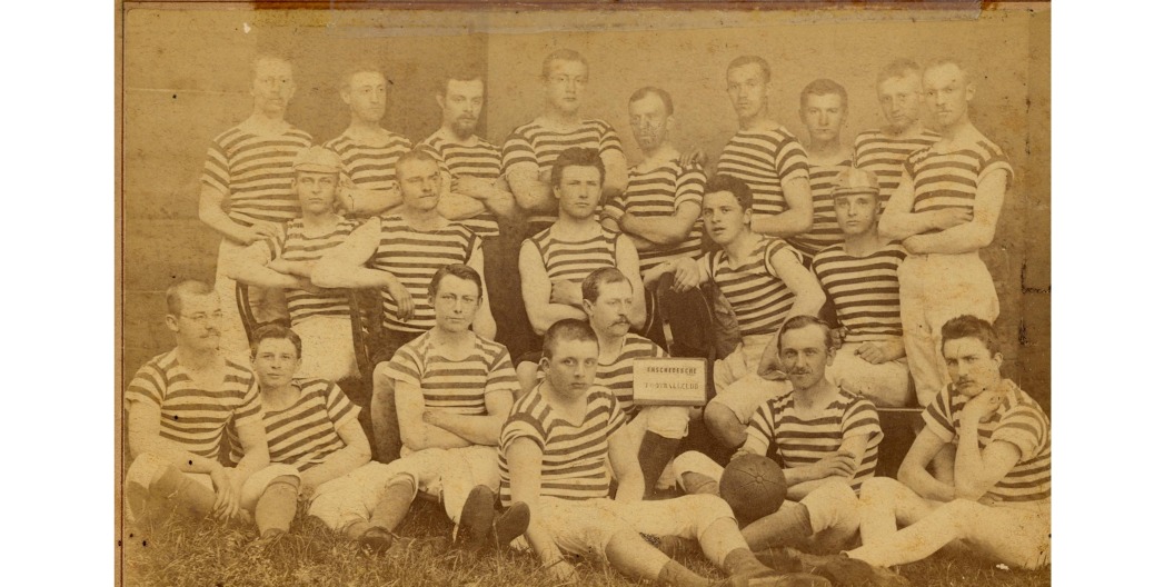 De eerste voetbalwedstrijd