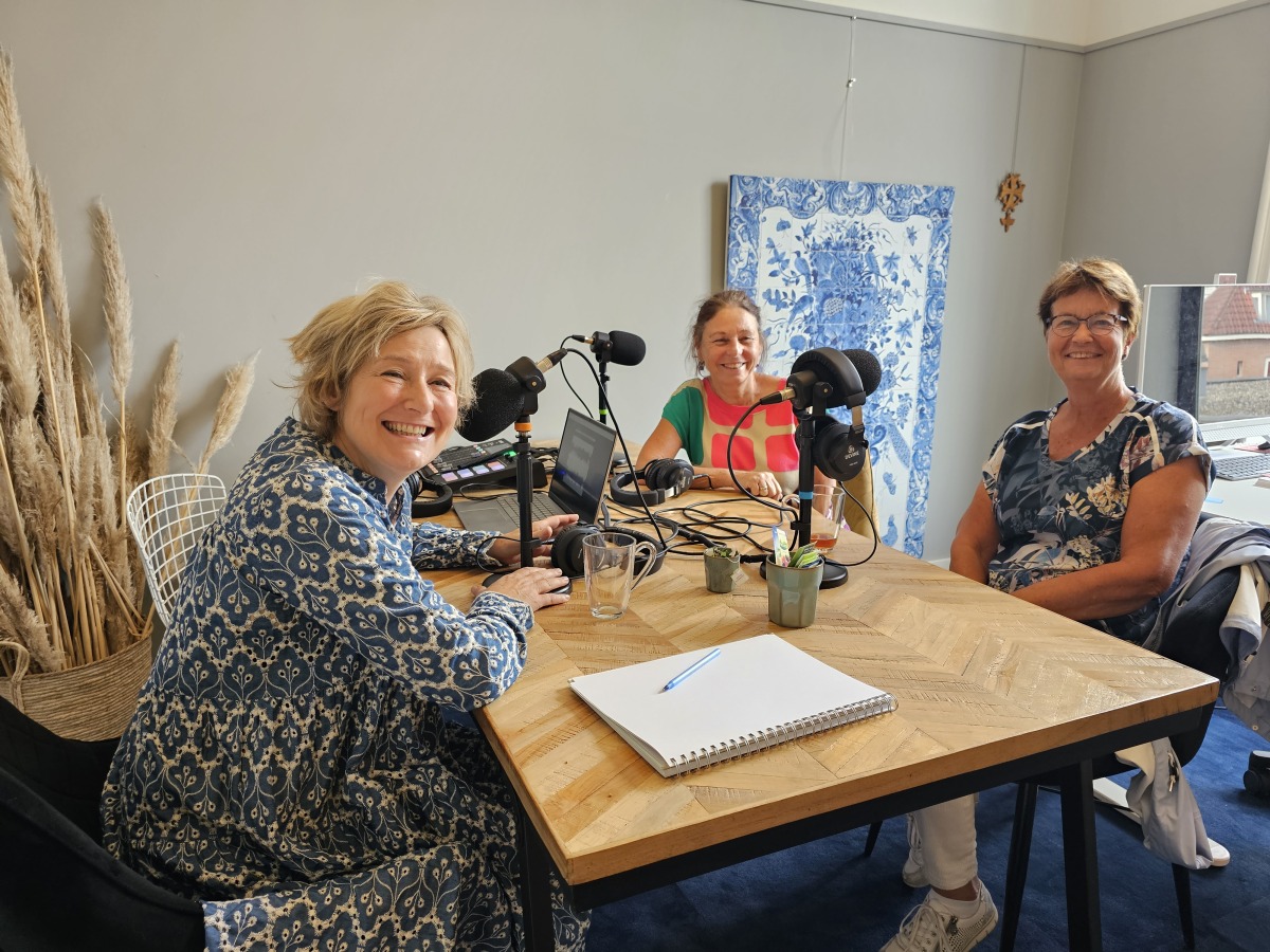 Aflevering 4 van Bruto Borns Geluk de Podcast! - Visit Borne