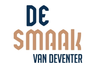 Logo van De Smaak van Deventer met tekst in donkerblauw en lichtbruin op een witte achtergrond.