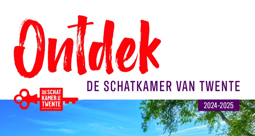 Fietsende mensen op een landelijk pad in Twente, ontdek de schatkamer van Twente 2024-2025