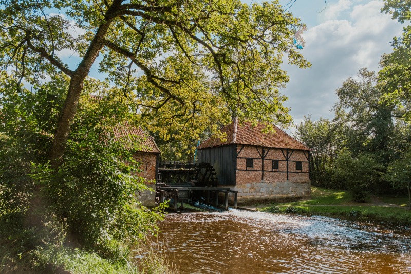 Haaksbergse molens: Oostendorper Watermolen - Ontdek de Haaksbergse molens