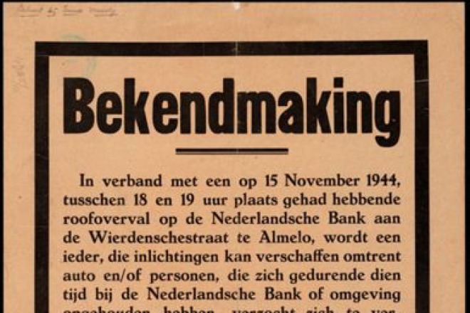 Bekendmaking uit 1944 over een beloning van één miljoen gulden voor informatie na een bankoverval.