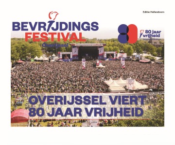 Bevrijdingsfestival Overijssel in Hellendoorn, 80 jaar vrijheid, grote mensenmassa voor podium
