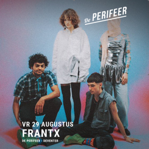 Promotiebeeld van vier jonge artiesten uit de band FRANTX voor een optreden op 29 augustus bij De Perifeer.
