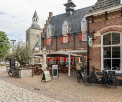 Kunstenaarscafé tijdens Glasrijk 2025