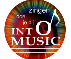 Optreden gemengd koor Intomusic