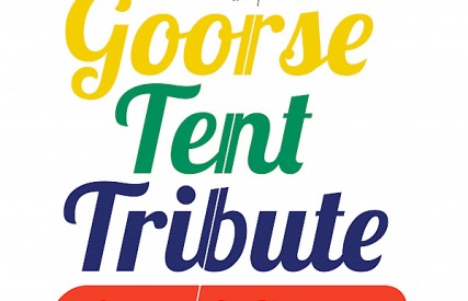 Logo van het Goors Tent Tribute evenement met kleurrijke tekst en de namen Apollo & Friends genoemd.