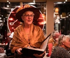 Christmas Carols Diner