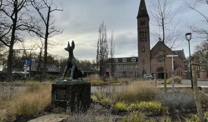 Nieuw plekje voor Hellehond