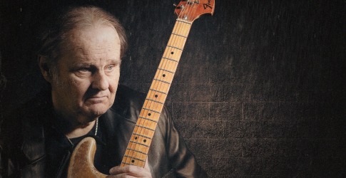 WALTER TROUT