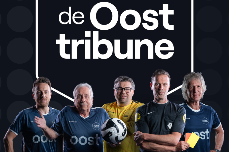 DE OOSTTRIBUNE THEATERSHOW - Voetbalshow