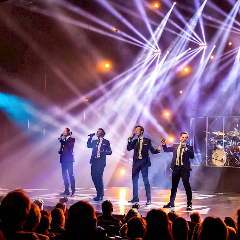The Dutch Tenors - Rise Up