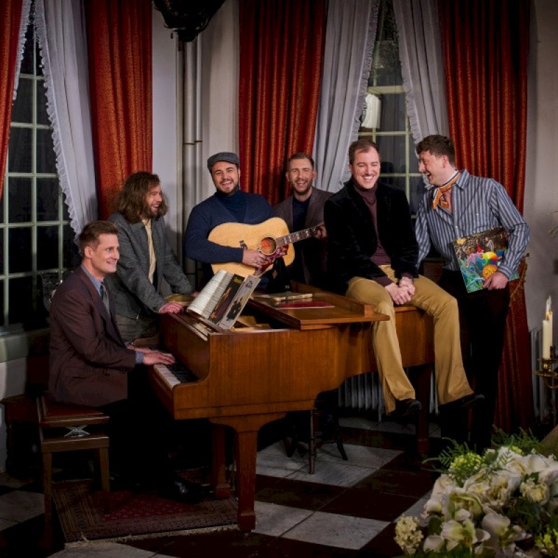 Bee Gees by Maincourse - nieuw programma - Bee Gees. Fame, Family & Tragedy!