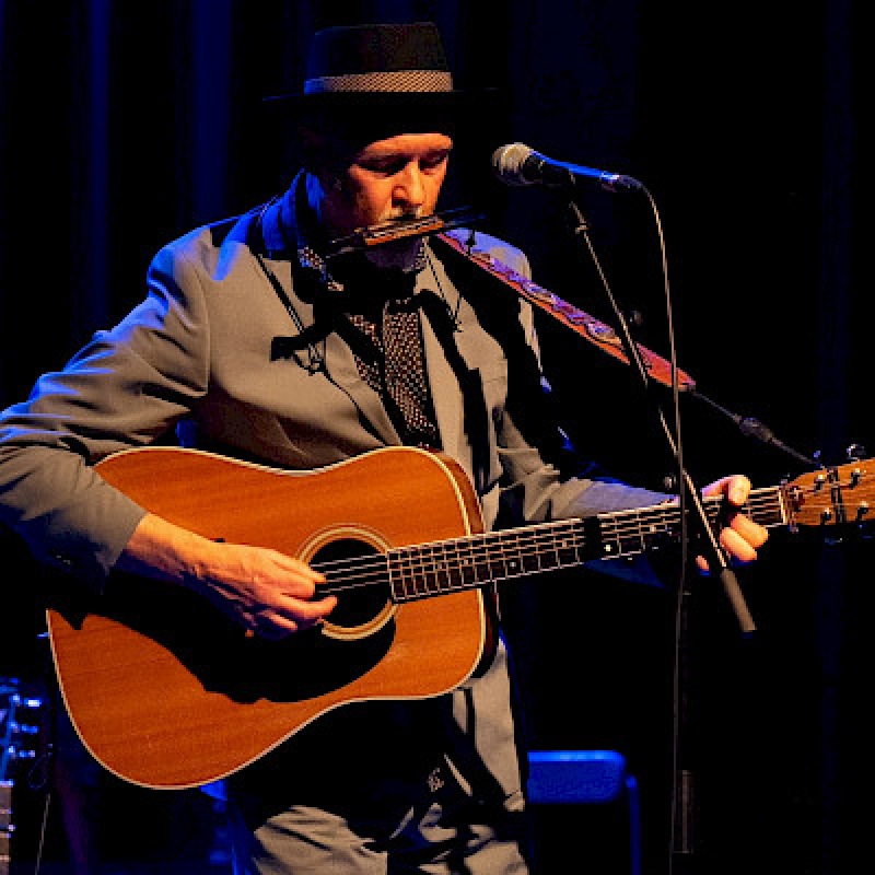 Bob Dylan Tribute - Eric Devries & Band