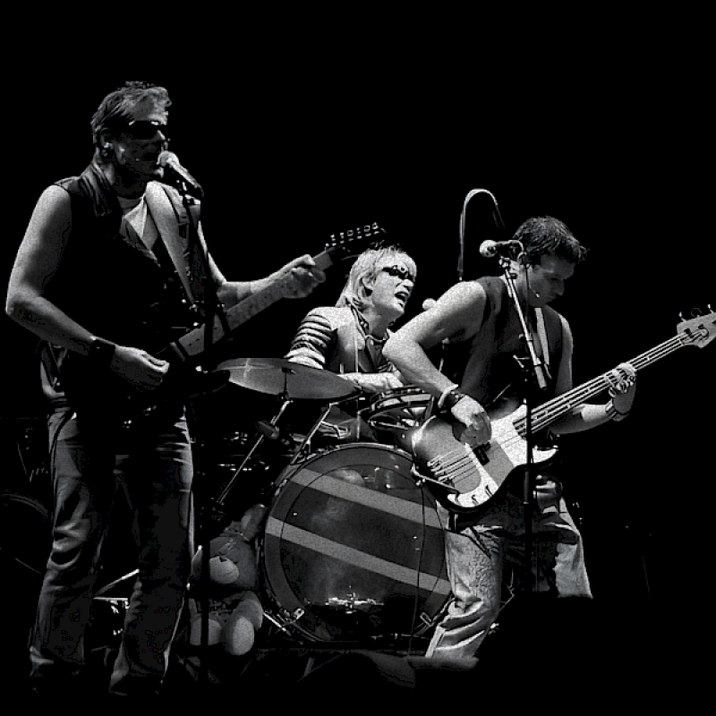 Eigenlijk - Viggo Waas, Eddie B Wahr & Kees van der Vooren