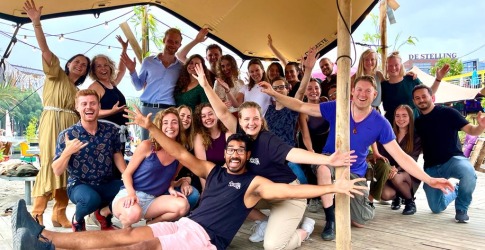 Salsa op het strand!