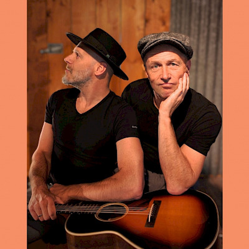 Niets menselijks is ons vreemd - Bert Eeftink & Erik Neimeijer